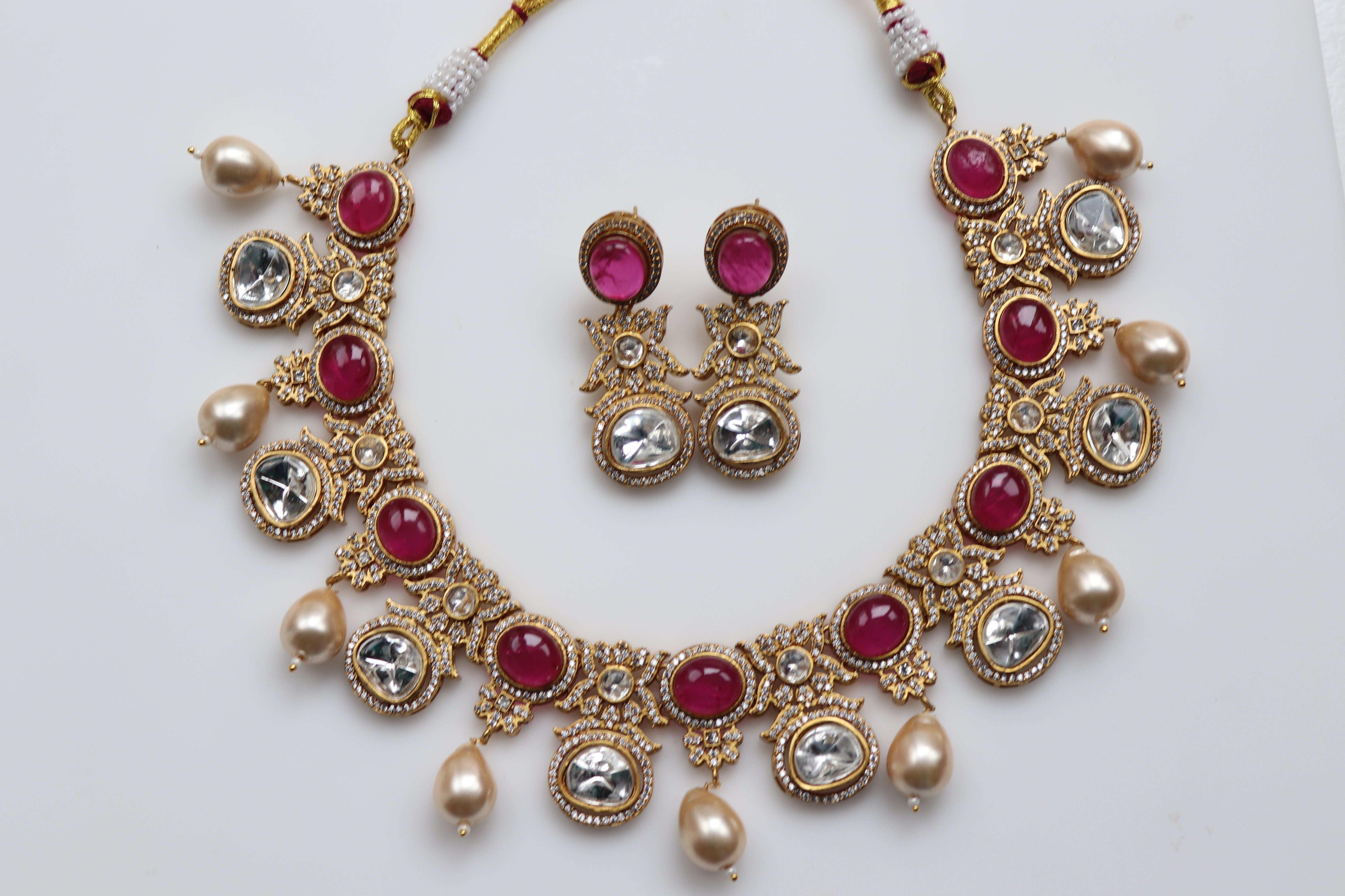 Mossonite Cobochon Set