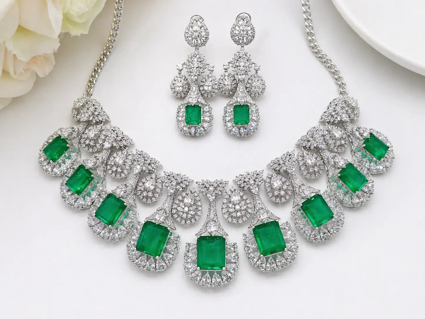 Emerald Veil Doublet Statement Necklace Set