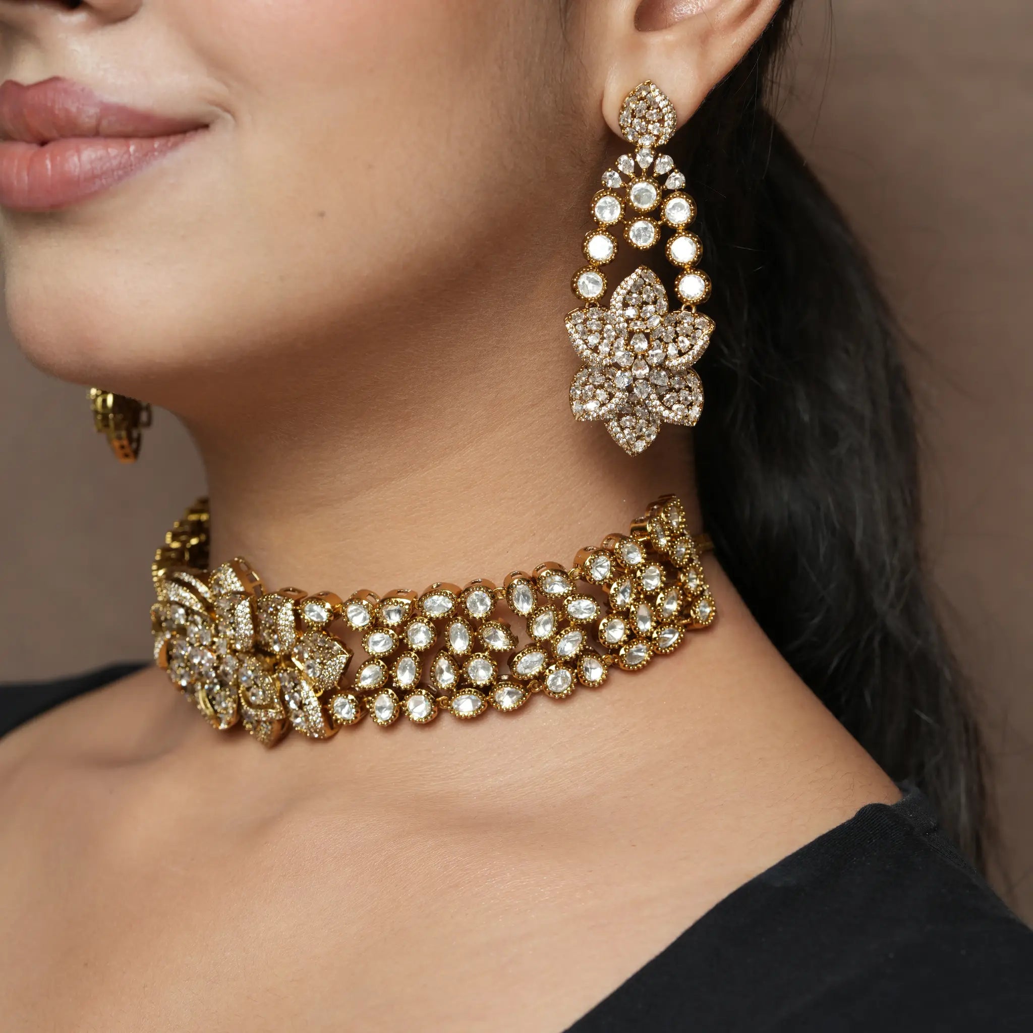 Aaraya Gold Floral Polki Choker Necklace & Earrings Set