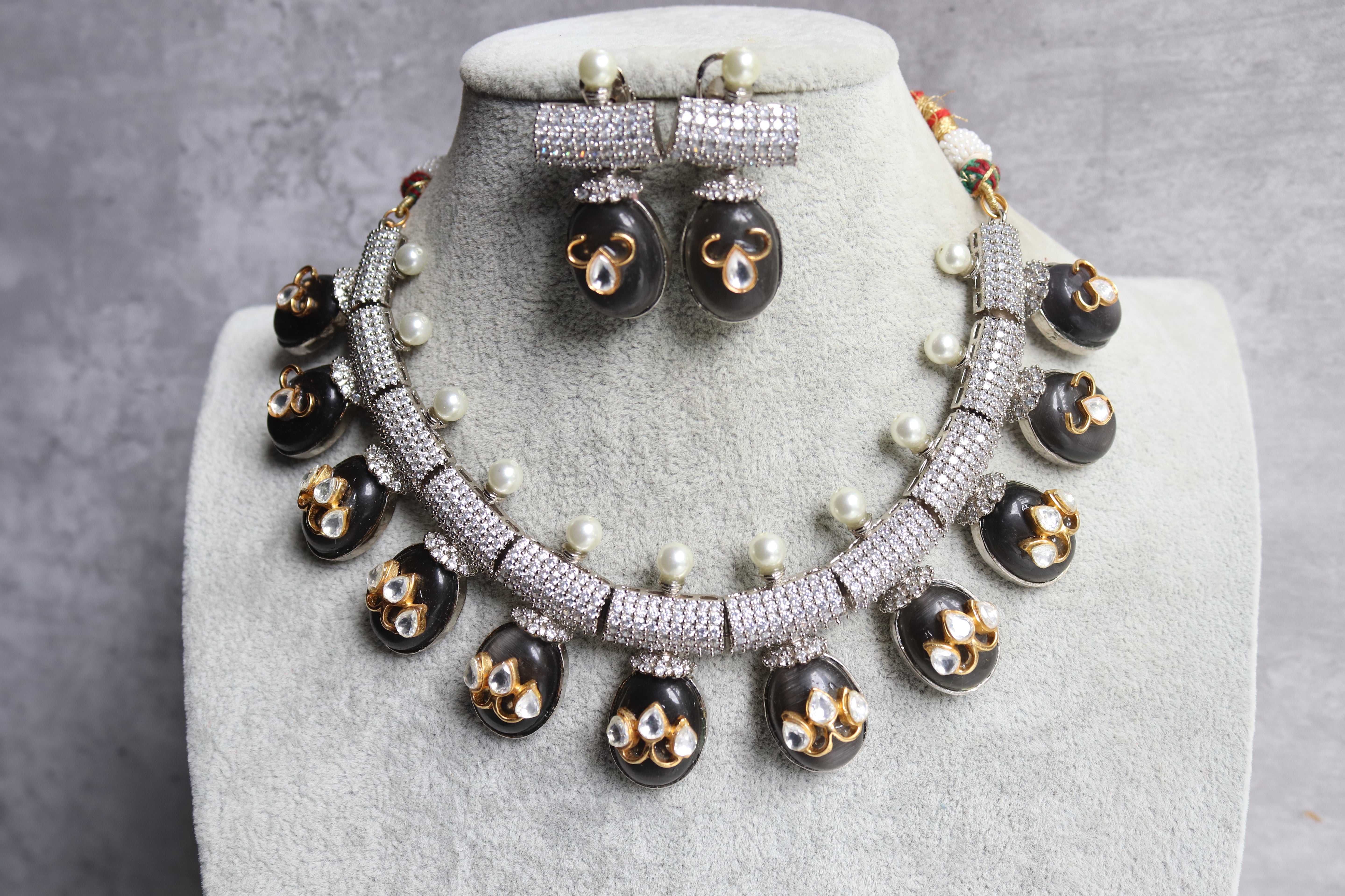 Black Enamel Kundan Necklace Set with Pearls & Matching Earrings