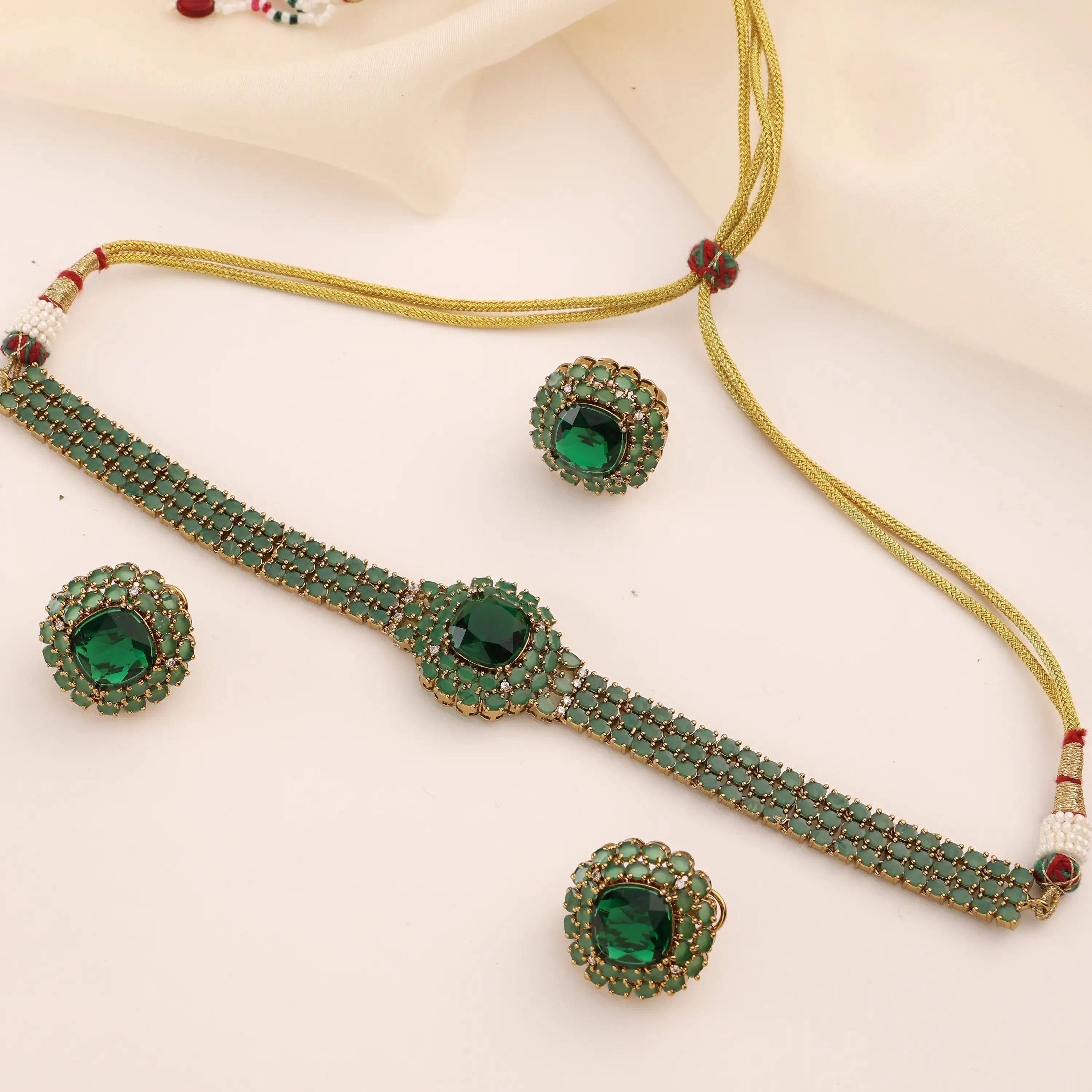 Aveline Emerald Royale Choker Set with Ring