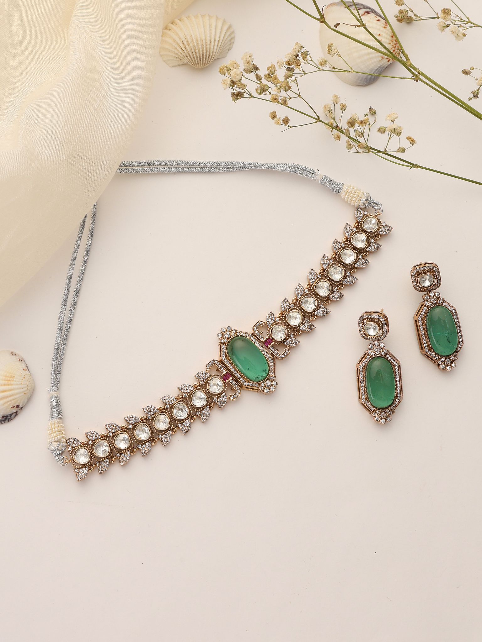 Aarohi Emerald Moissanite Choker Set