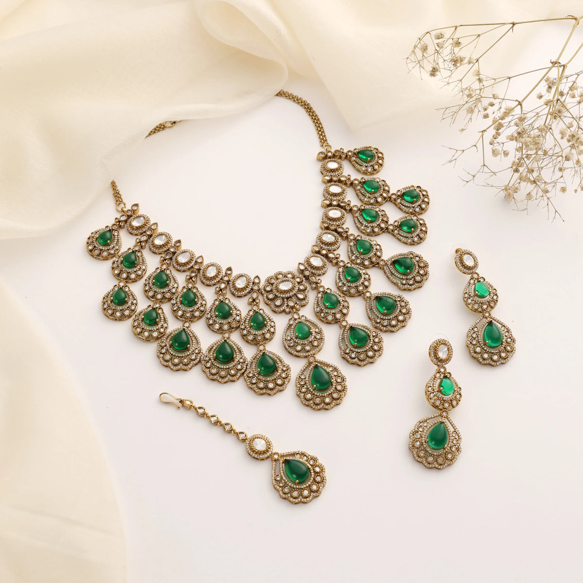 Maharani Emerald Green Polki Kundan Necklace Set with Earrings & Tikka