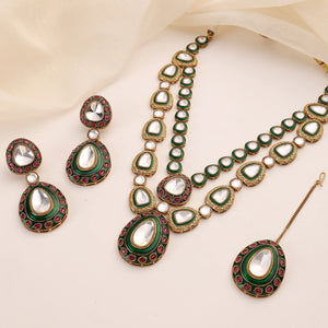 Aarunya Emerald Kundan Bridal Necklace Set