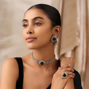 Aveline Noir Crystal Choker Set