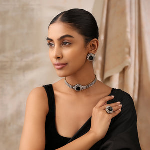 Aveline Noir Crystal Choker Set