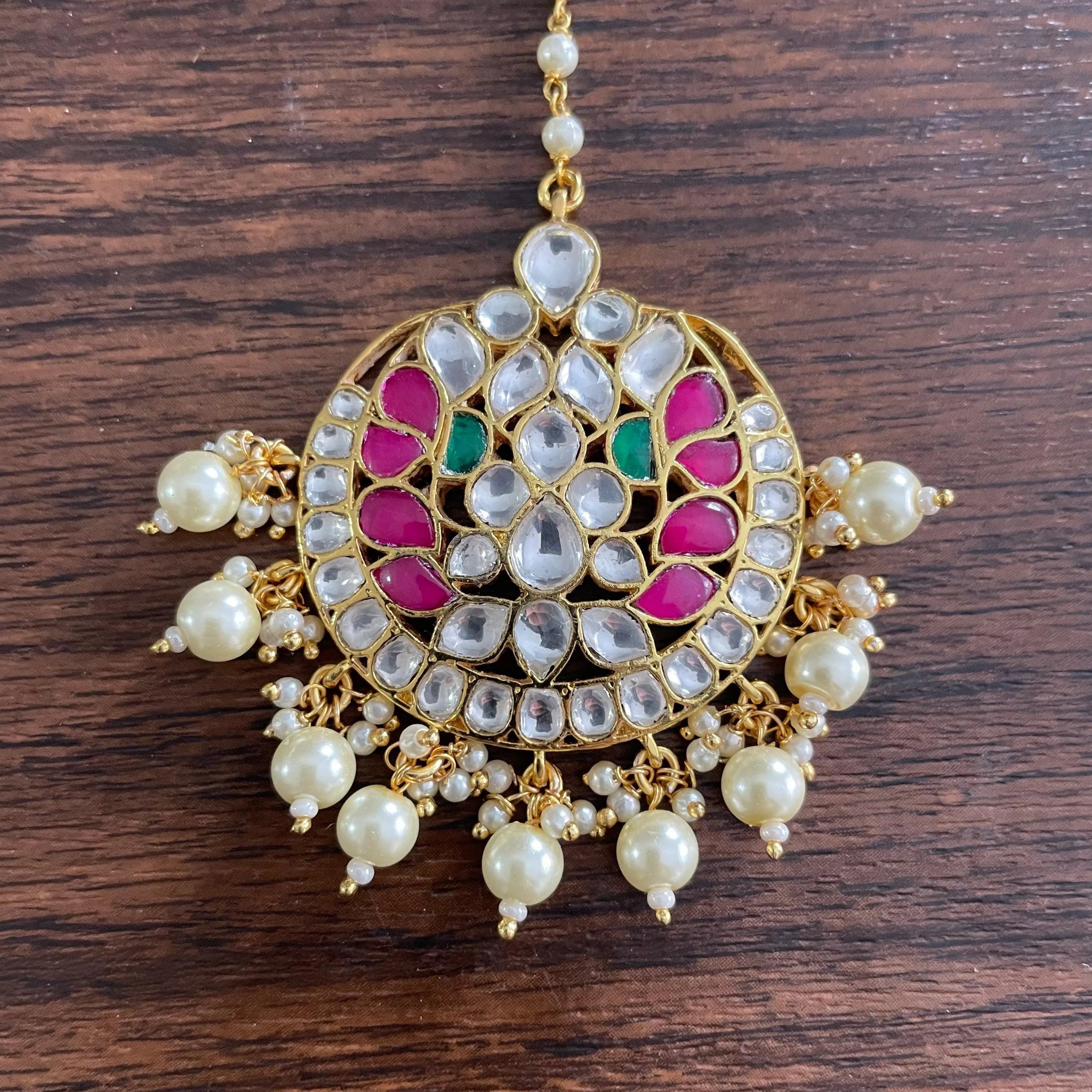 Fine Kundan MaangTikka