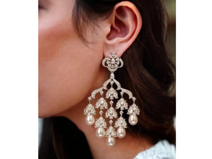 GlambyRivaaz Earrings Stella Diamond Pearl Chandelier