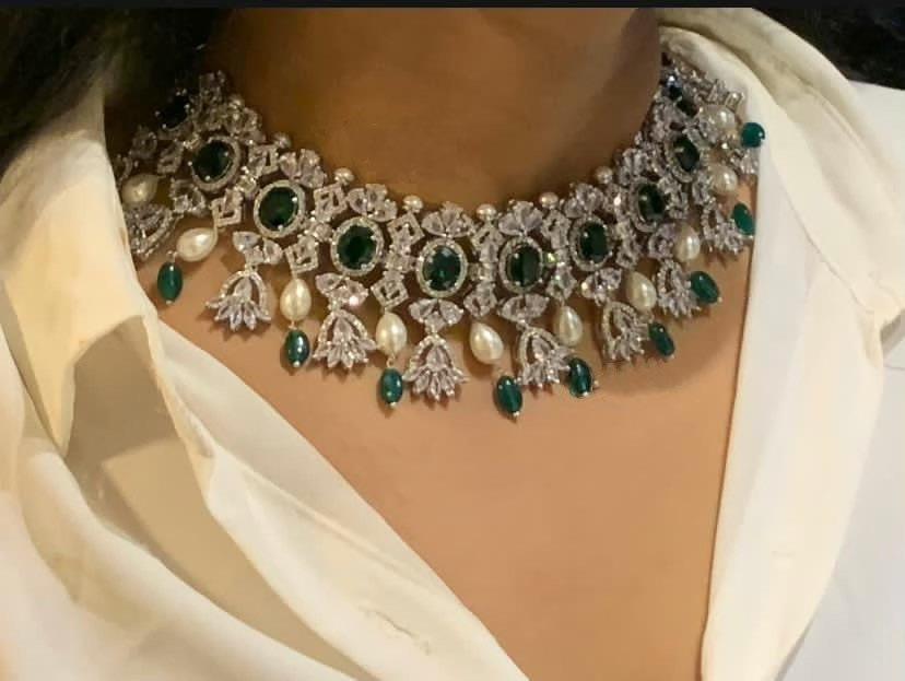 Erika Emerald Diamond Pearl Choker Earrings / Indian jewelry/ Indian Choker/ Pakistani jewelry/ Bollywood jewelry/ Pakistani Necklace