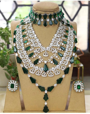 Kiara Advani Bridal Set Emerald CZ Necklace Indian Bridal Jewelry Indian Jewelry Emerald Diamond Necklace American Diamond Necklace Set CZ