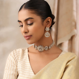 Kritika Floral Kundan Choker Set
