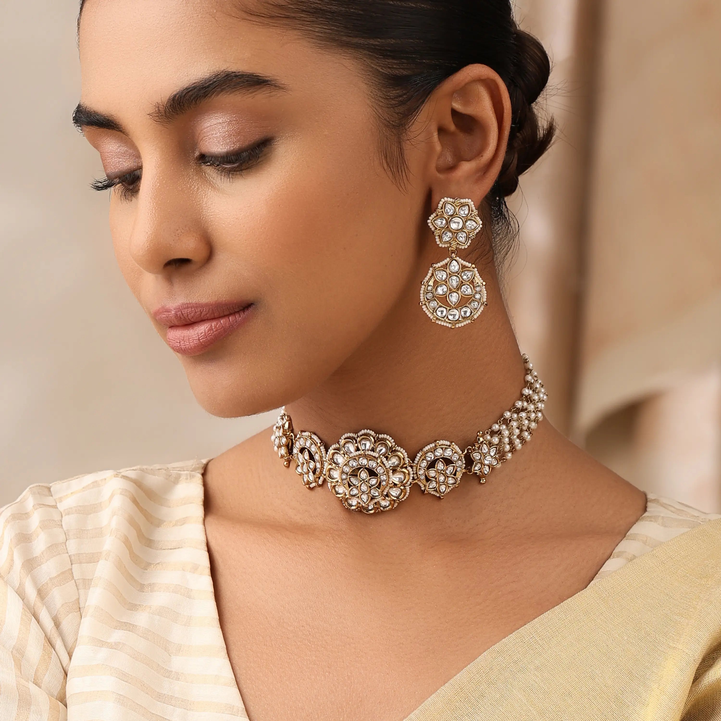 Kritika Floral Kundan Choker Set