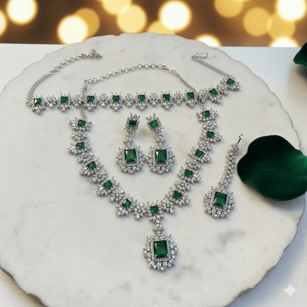 Misha Emerald 5-Piece Set (Choker + Long Haar + Earrings + Tikka)