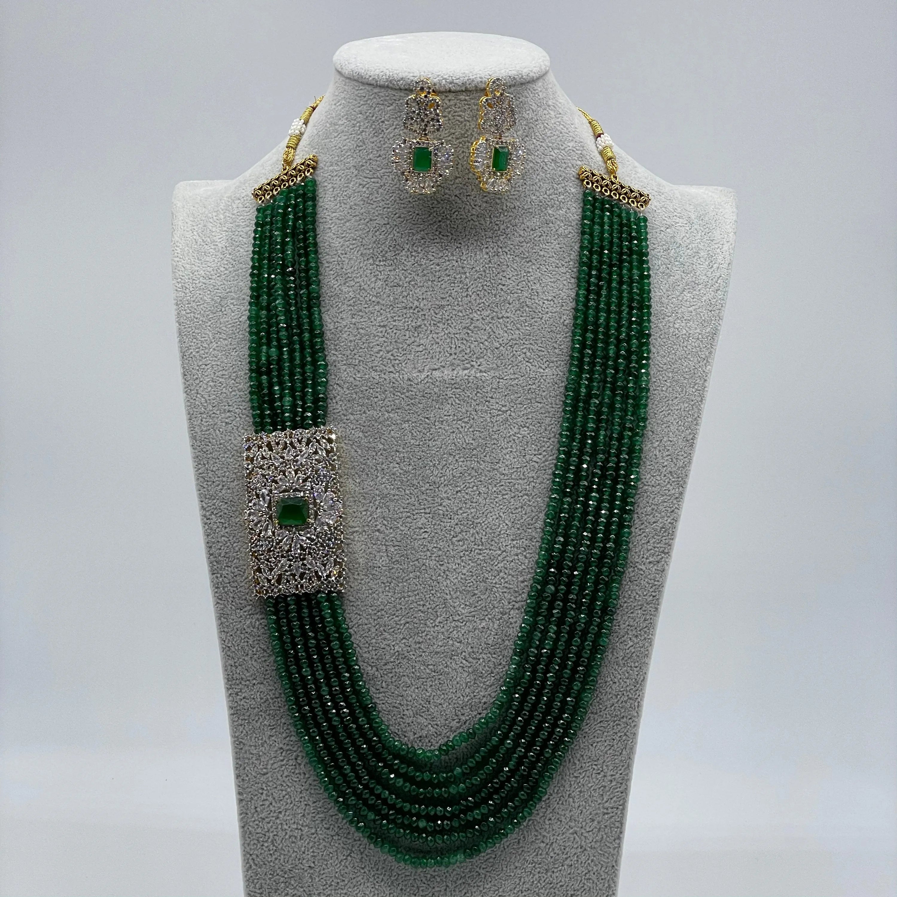 Emerald Victorian Long Necklace