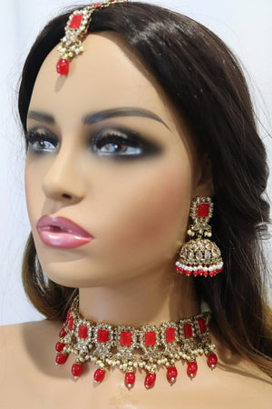 Myra Octo Red Polki Choker Set