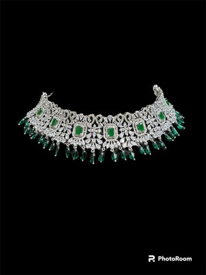 Pari Emerald Diamond Choker