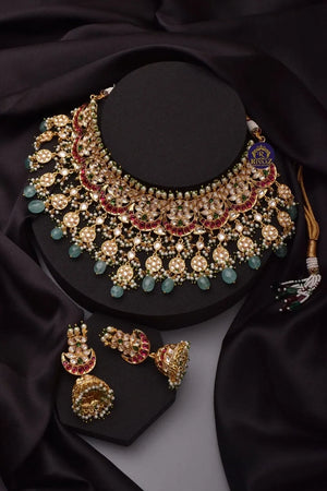 Vira Fine Uncut Kundan Set