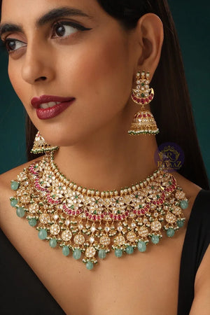 Vira Fine Uncut Kundan Set