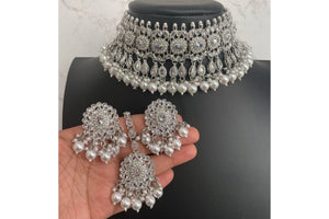Zia Silver Polki Necklace Set