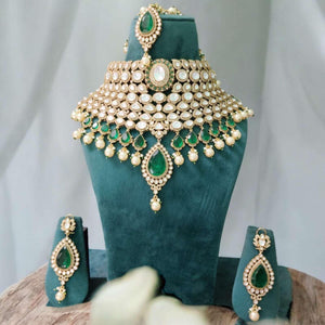Riza Emerald Set