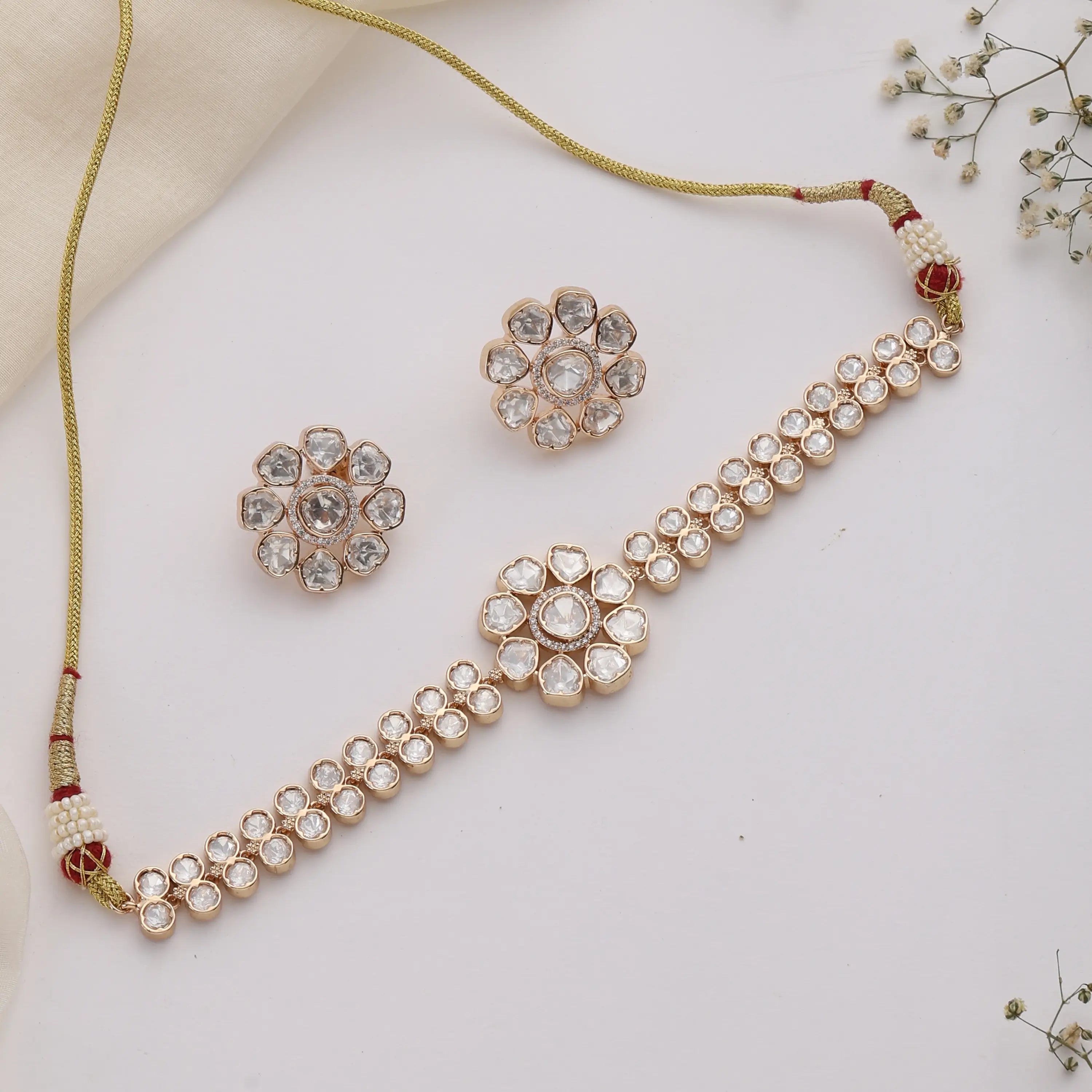 Sheesha Bloom Polki Choker Set – Delicate Floral Uncut Polki Necklace with Stud Earrings