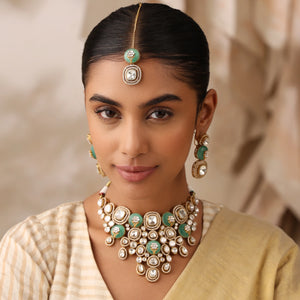 Veyra Kundan Mint Statement Necklace Set