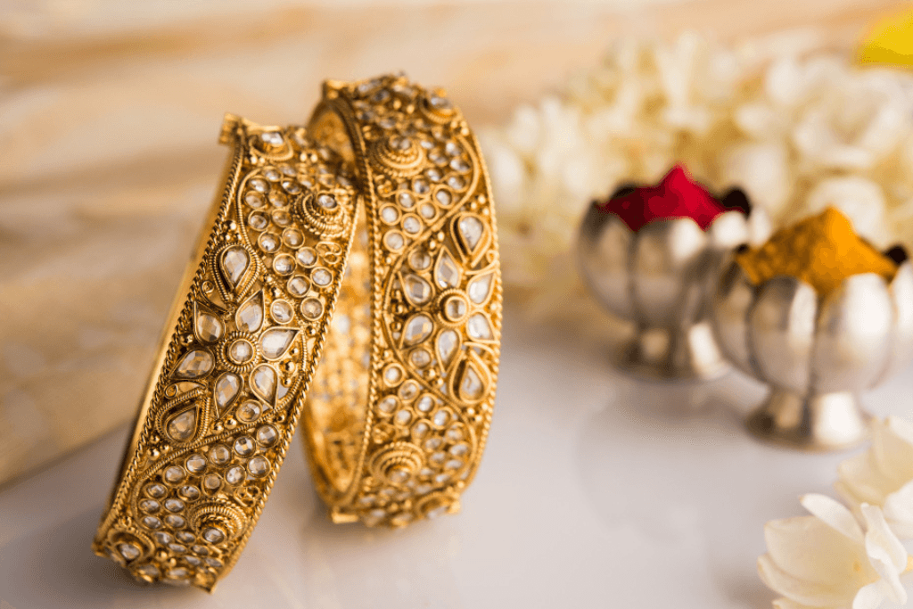 The Significance of Bangles in Indian and Pakistani Culture
