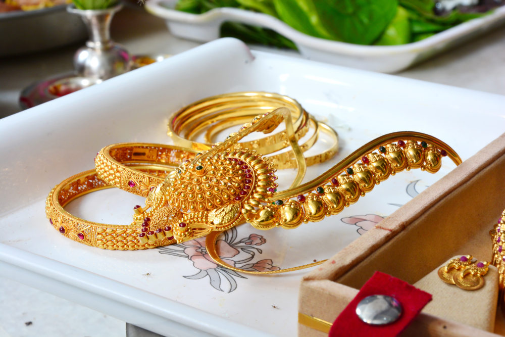 9 Must-Have Jewelry Pieces for a Complete Wedding Trousseau | My Rivaaz