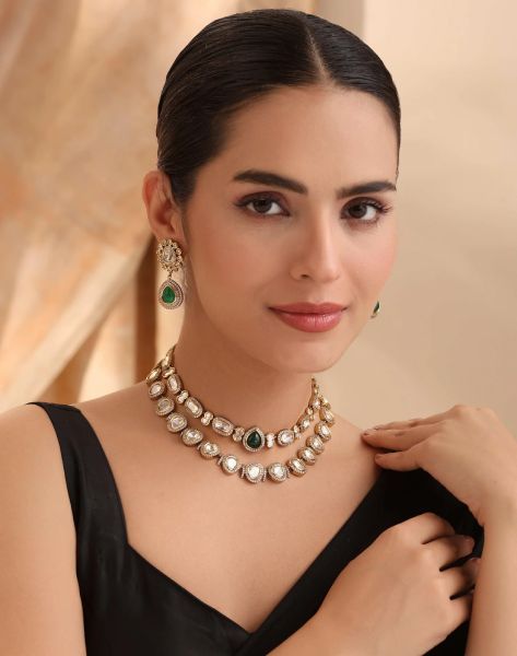 Why Gold Polki Jewelry Photographs Differently Than Diamonds