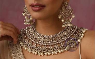 Going Big on Your Bridal Look? Start With an Indian Wedding Necklace Set