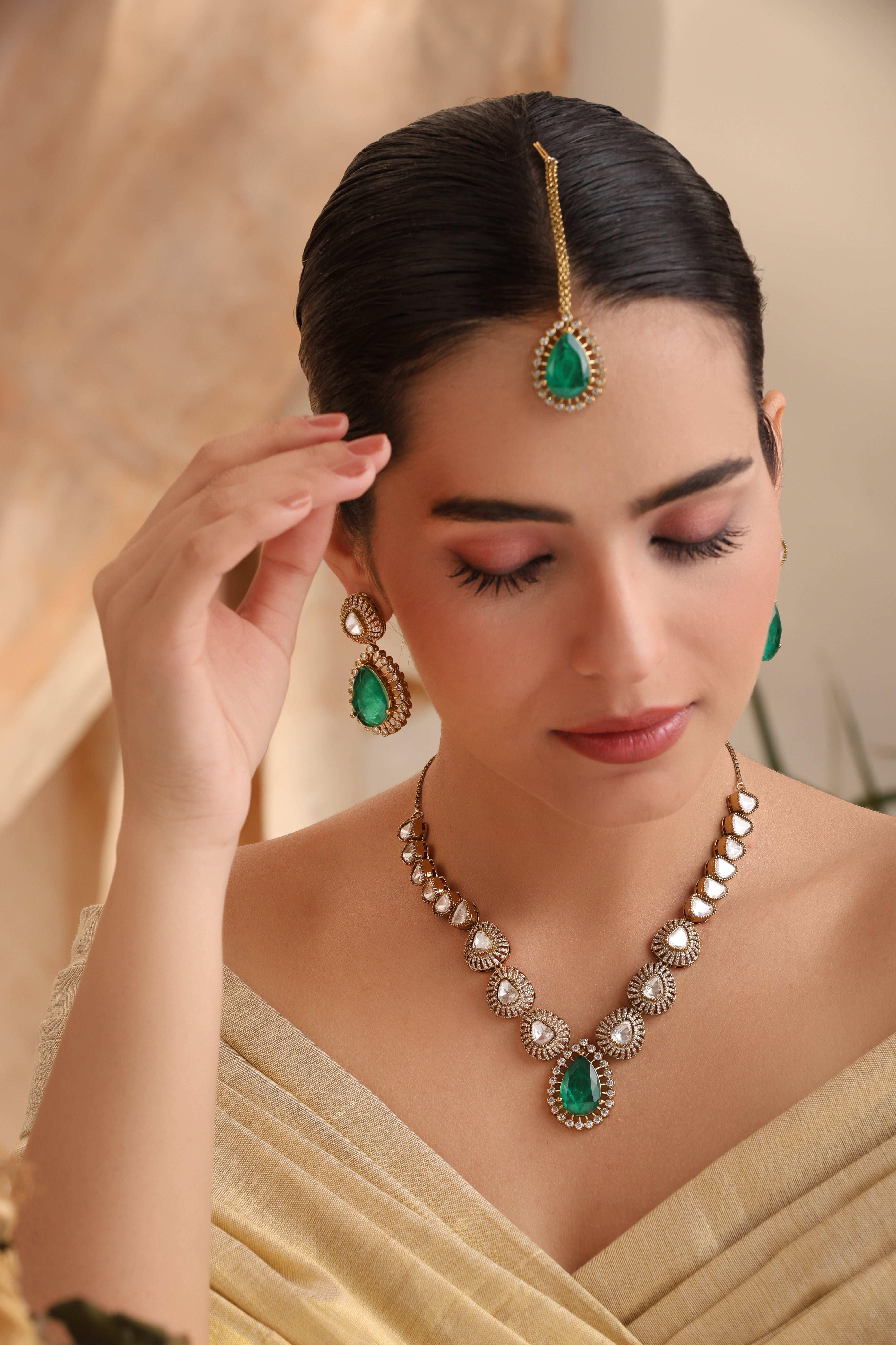 Ravina Mossonite Doublet Set