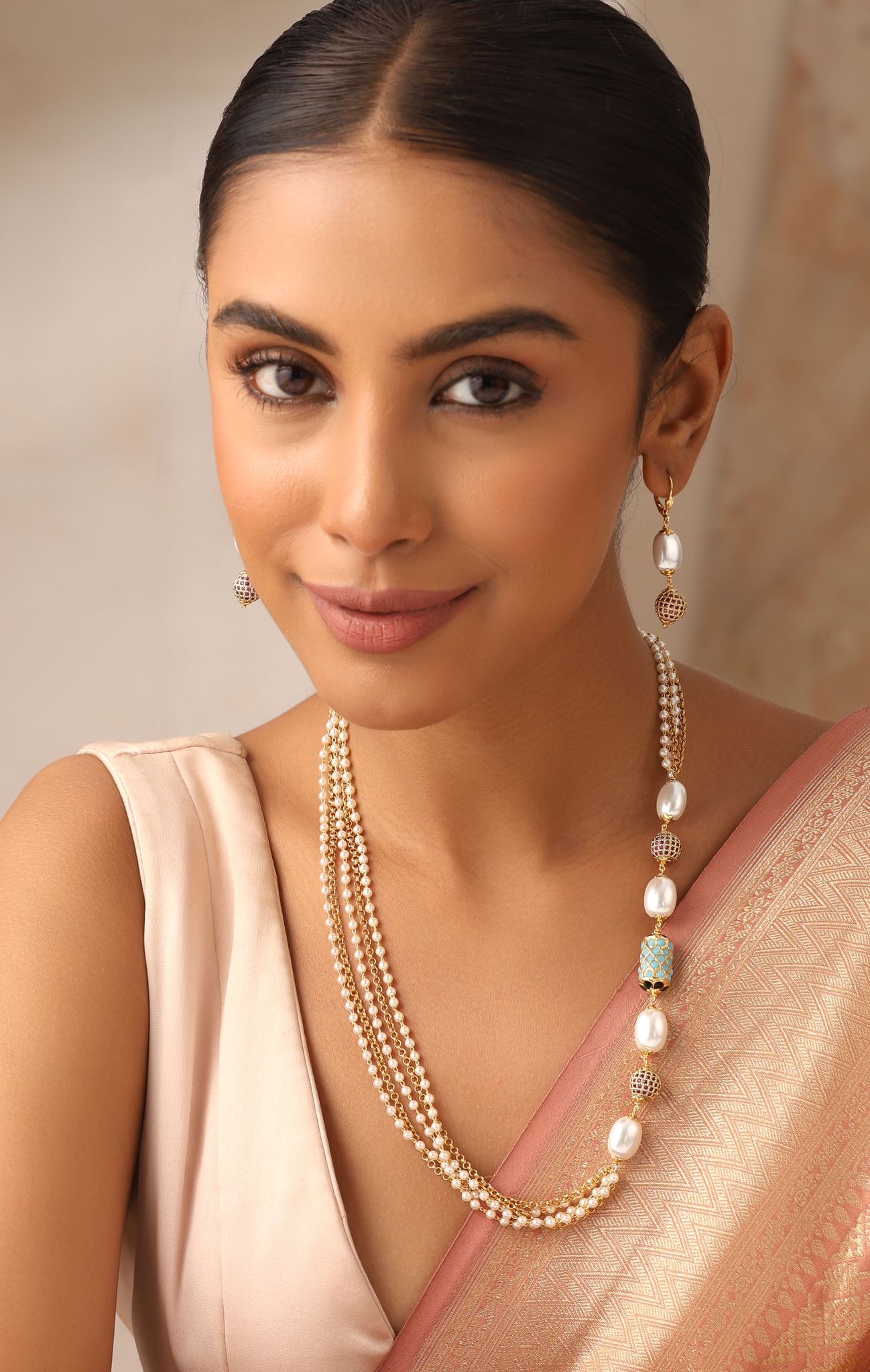 Anita Mala Set