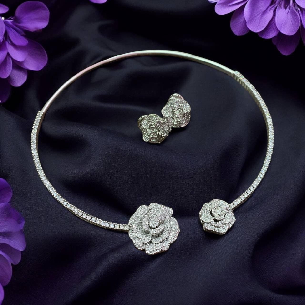 Rose Silver Collar Necklace Set