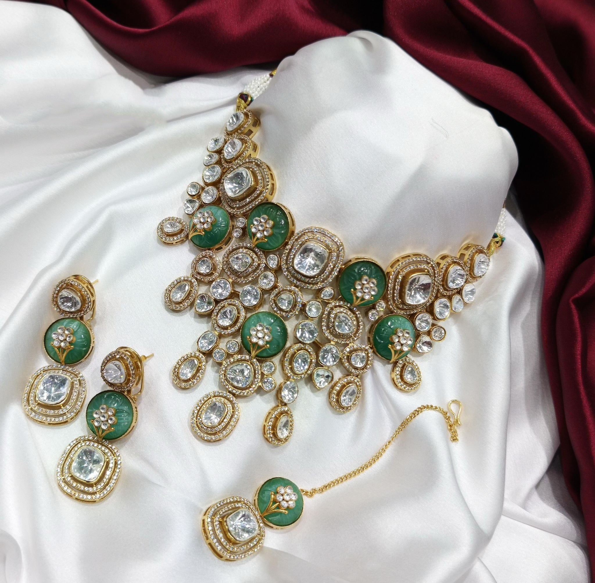 Riba Mint Choker