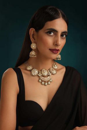Ria Kundan Set