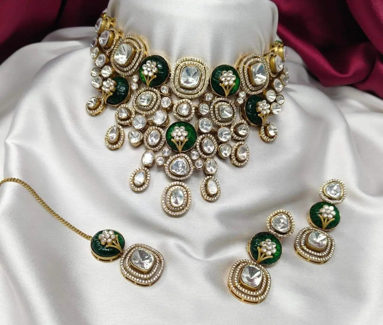 Veyra Kundan Emerald Green Statement Necklace Set