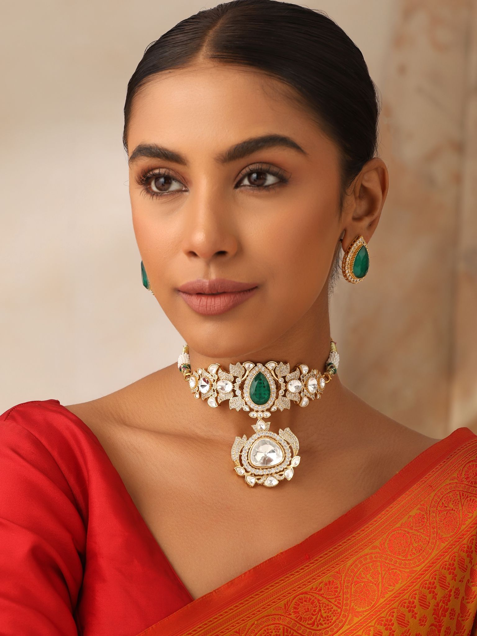 Arza Emerald Antique Gold Victorian Choker