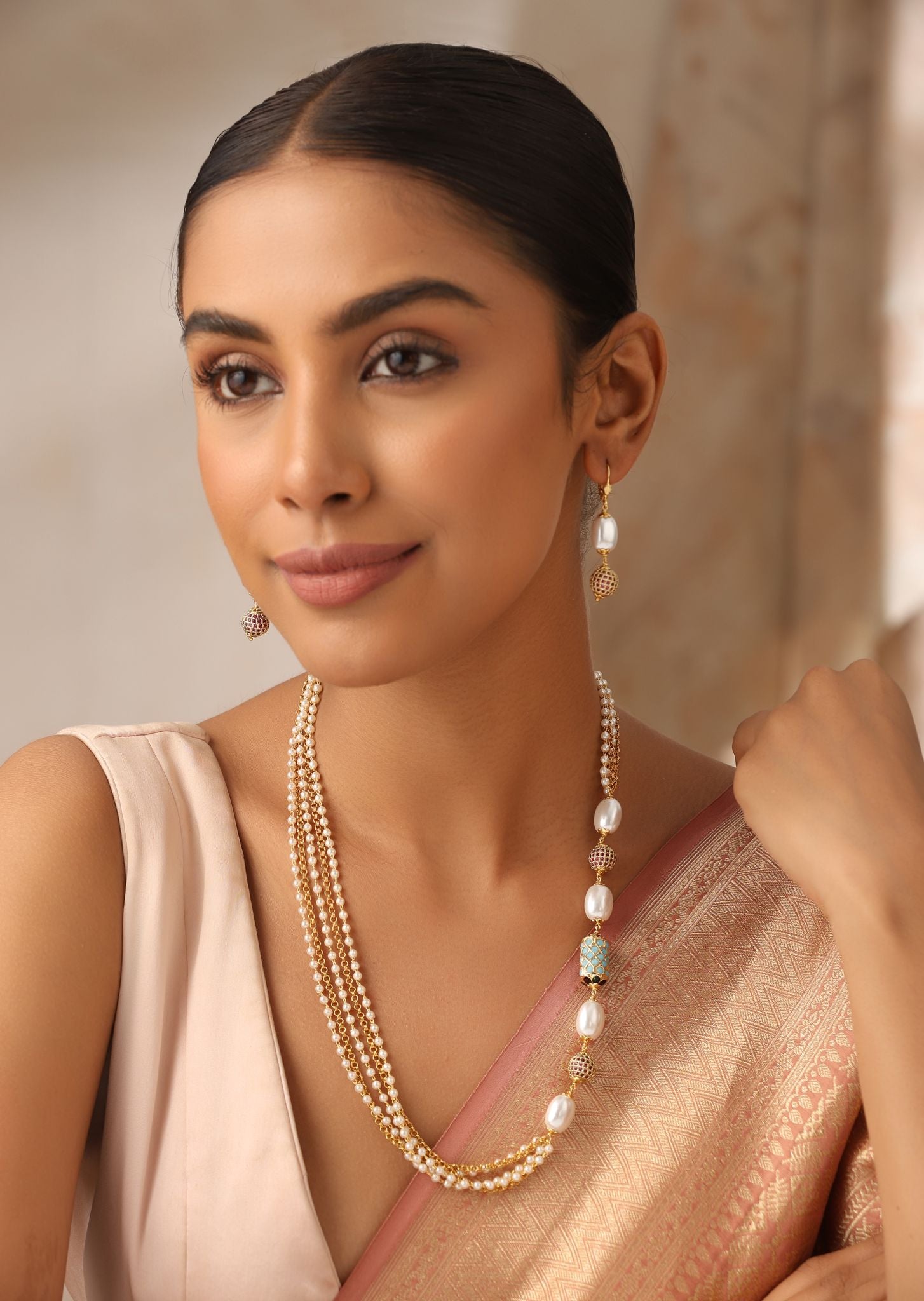 Anita Mala Set