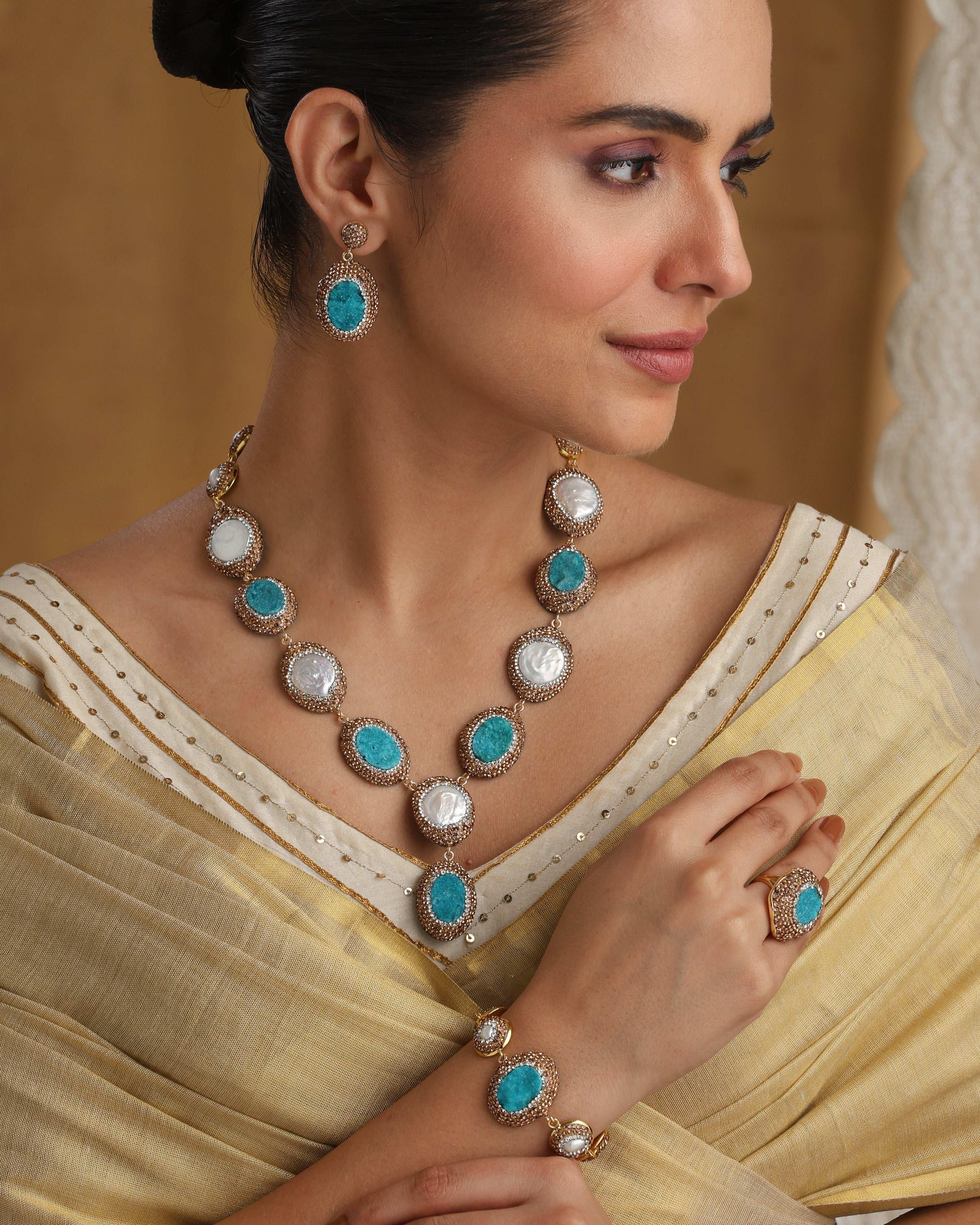Turquoise Shell Pearl Set