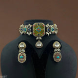Nisha Kundan Choker