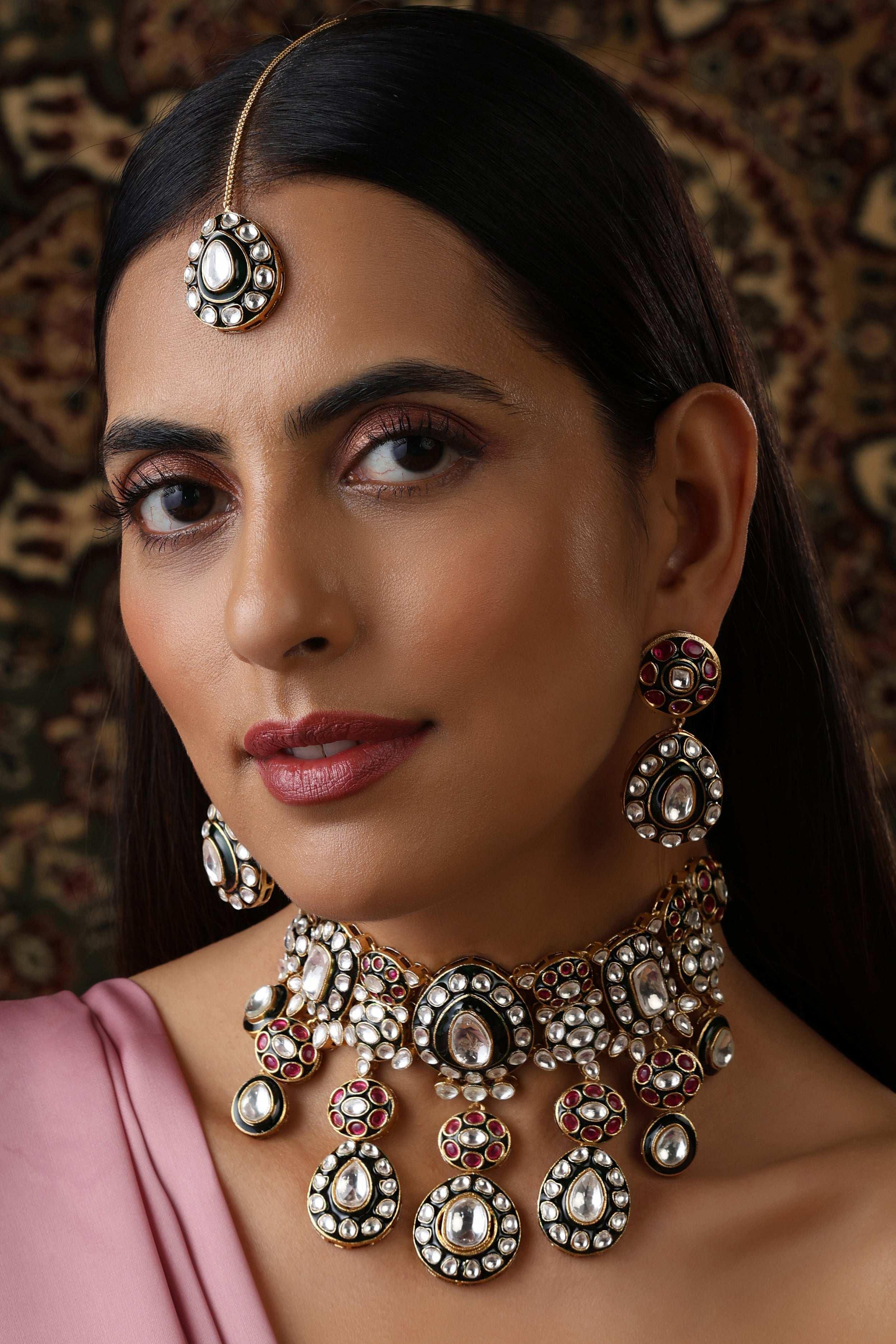 Shama Kundan Set