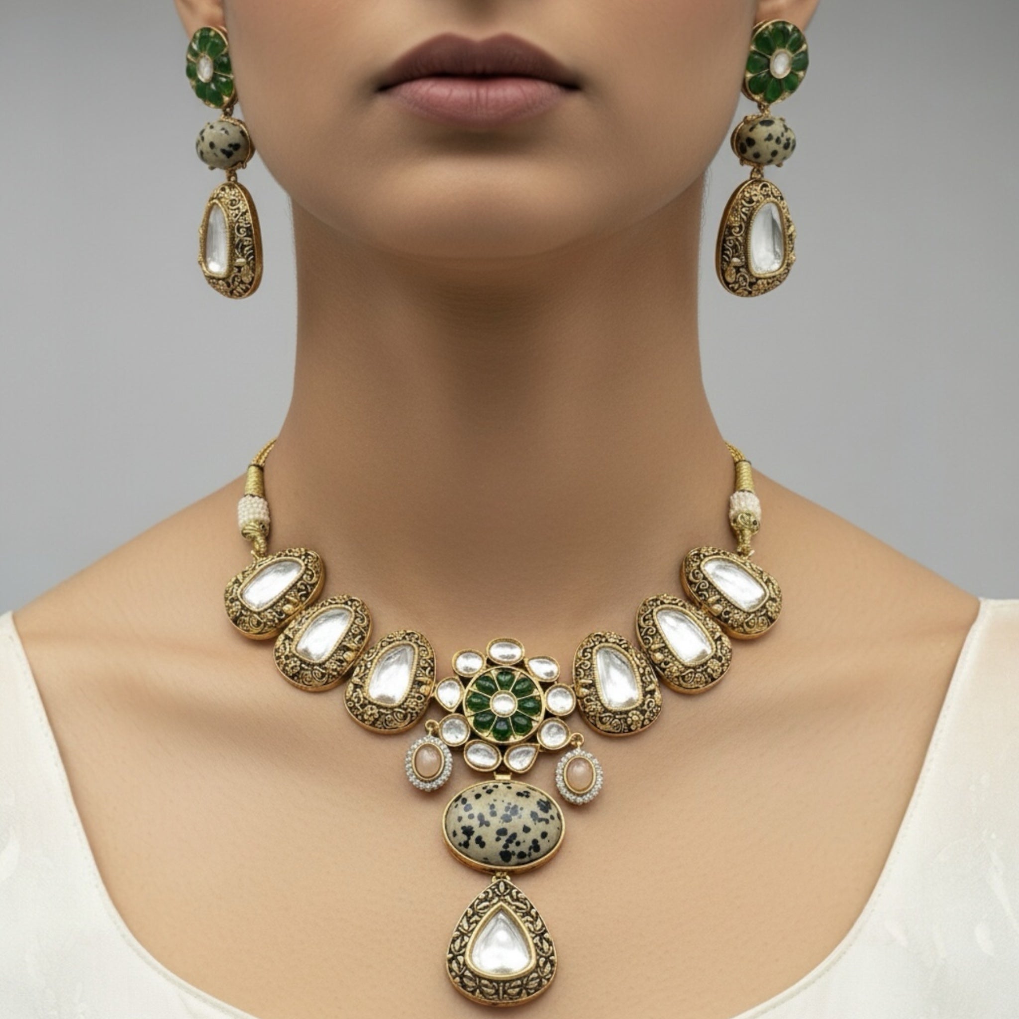 Tisha Kundan Set