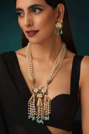 Pihu Long fusion set