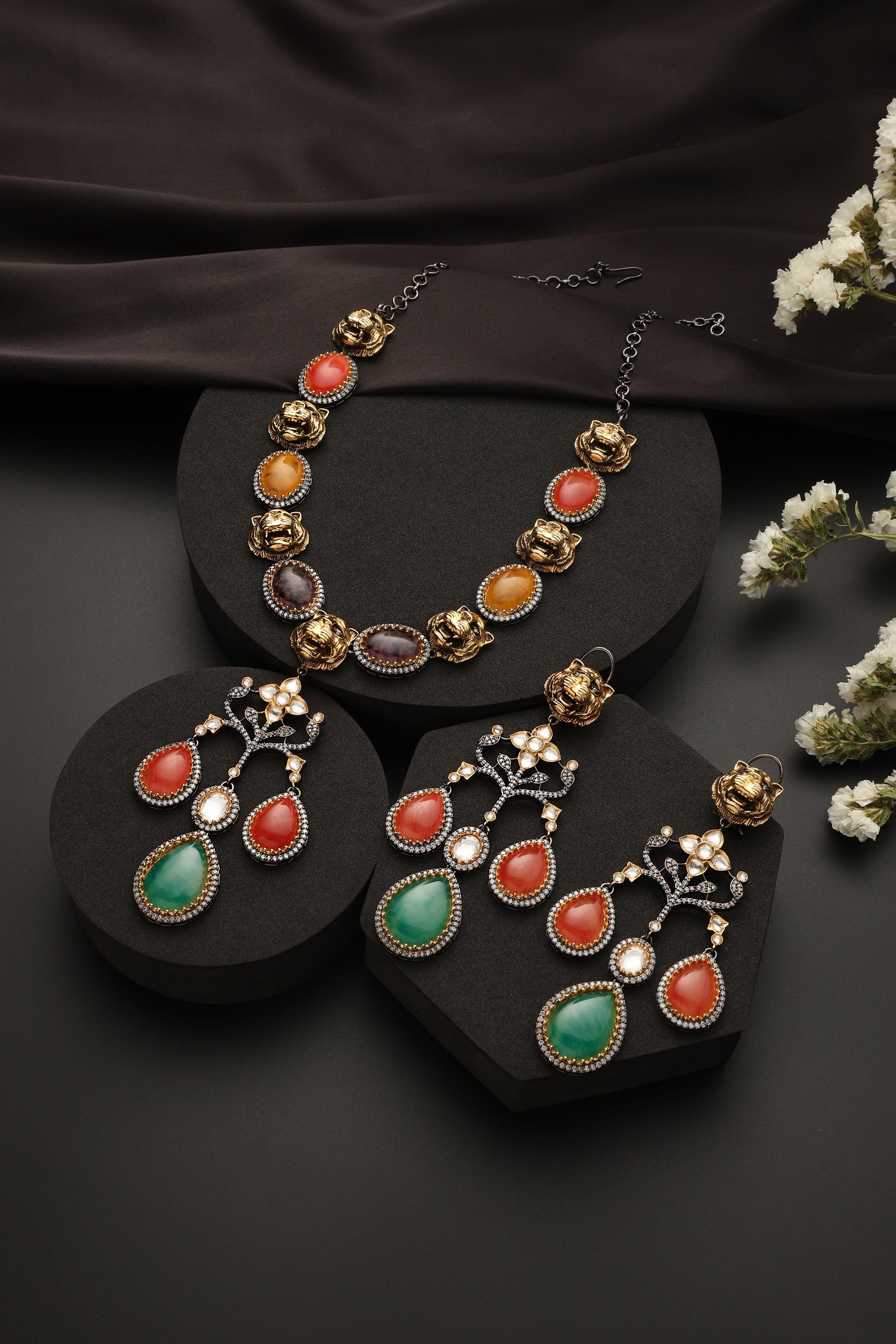 Akira Jaguar Cabochon Long Set