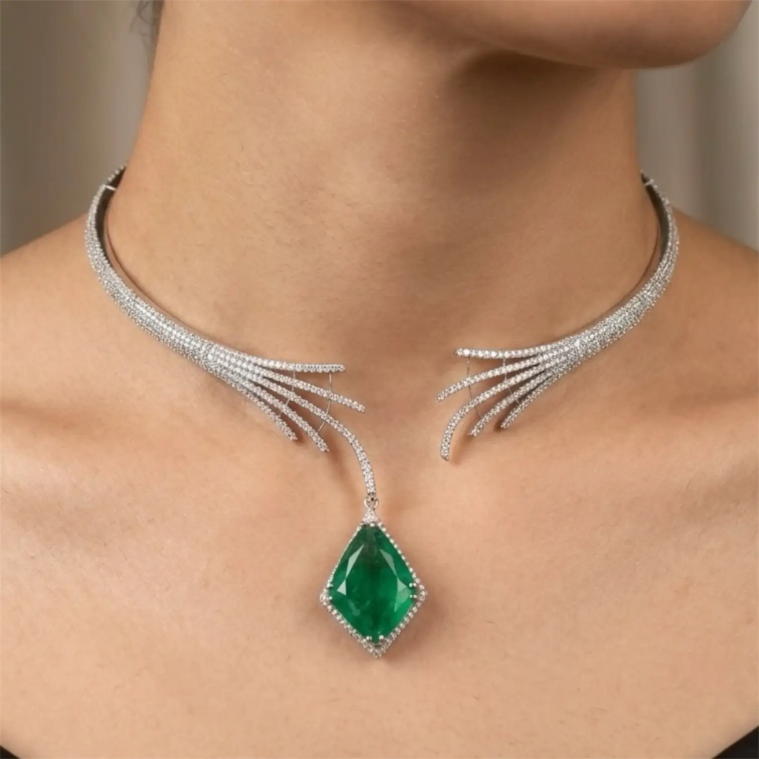 Émeraude Arc Choker Set