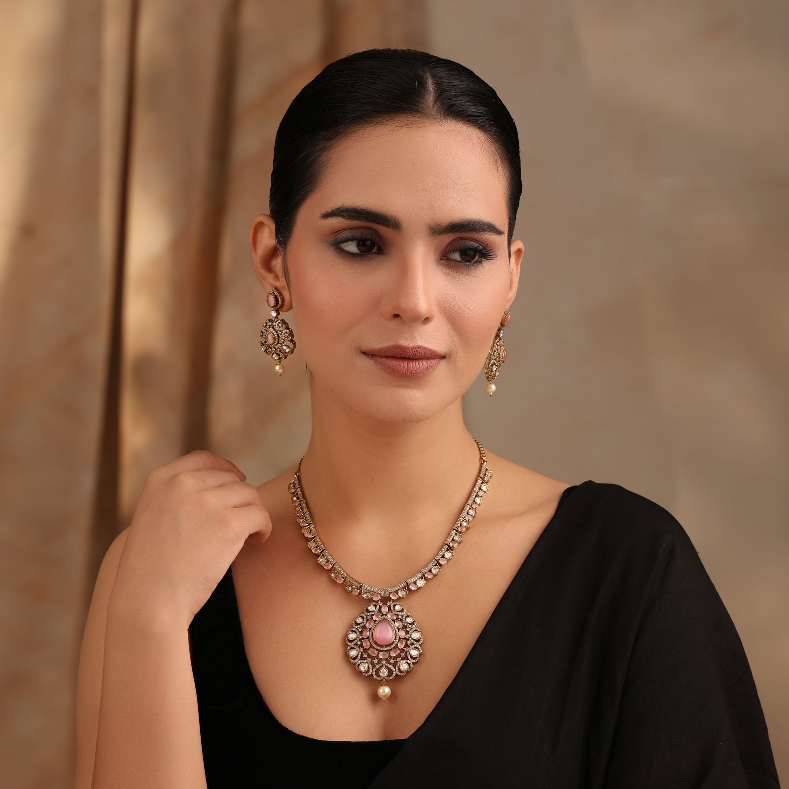 Nivara Pink Polki Necklace Set (with Earrings)