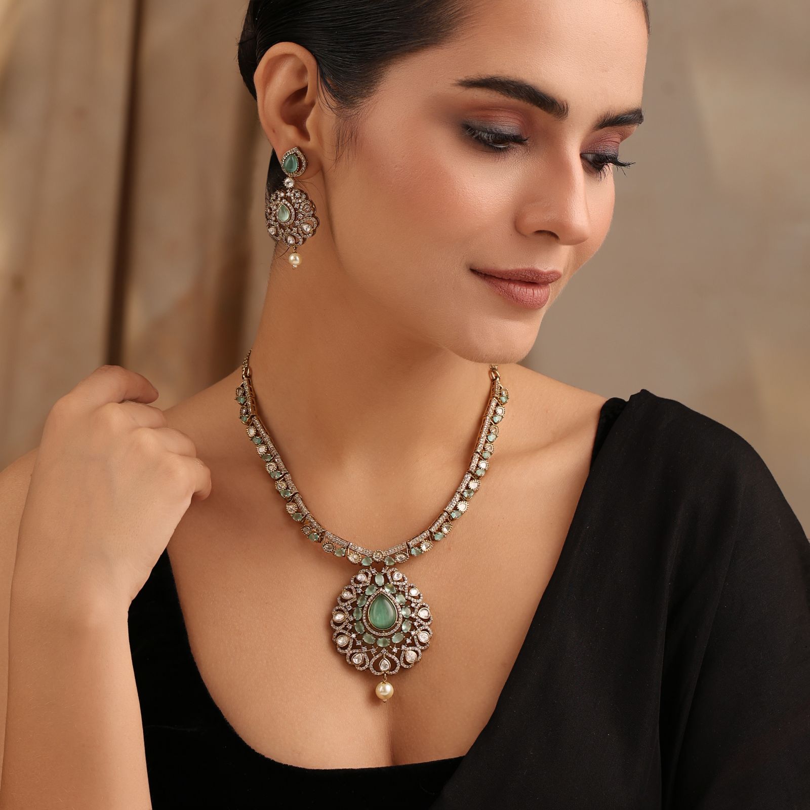Nivara Mint  Green Polki Kundan Necklace Set (With Earrings)
