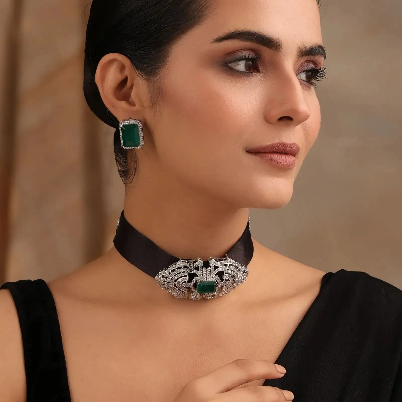 Art Deco Emerald Choker Set