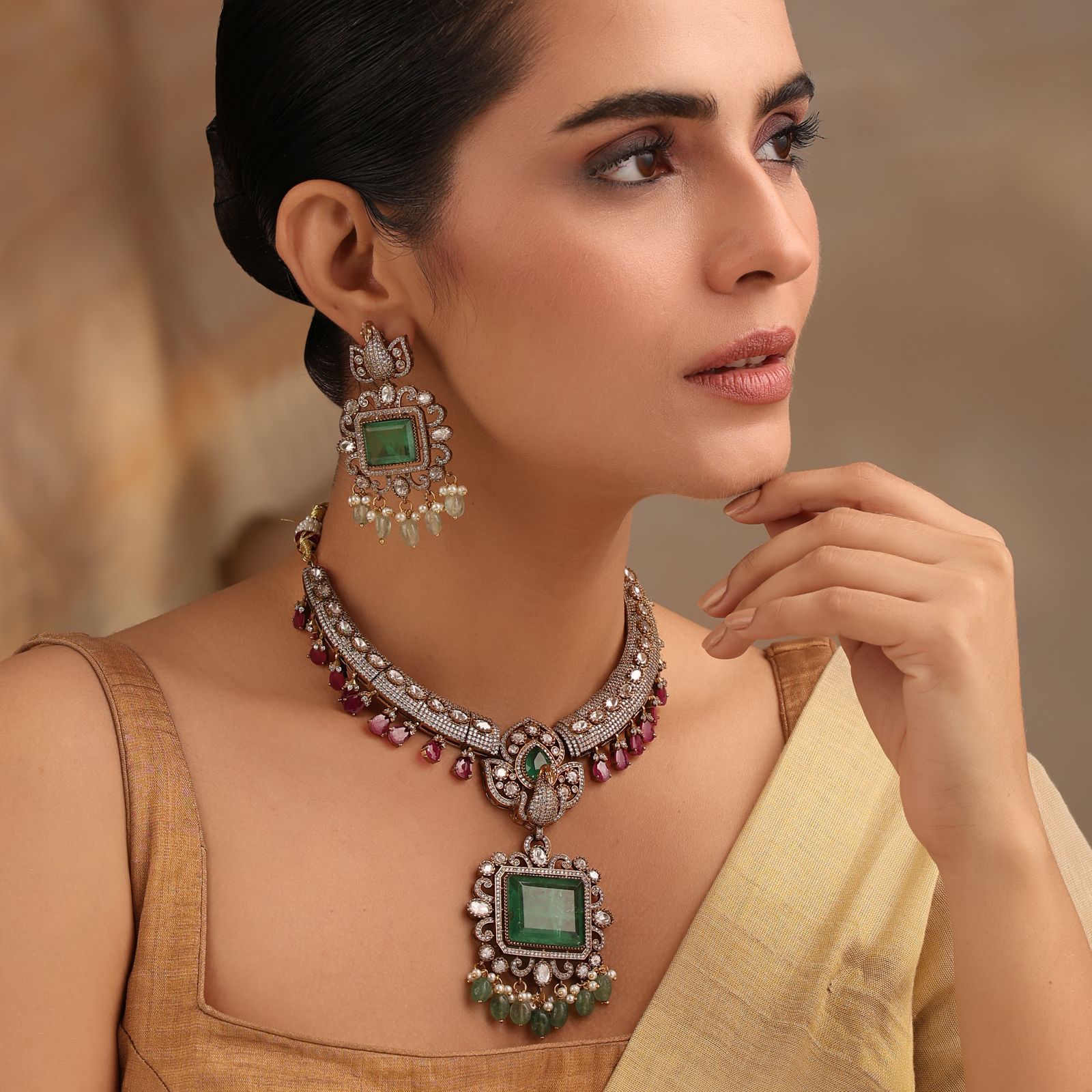 Elina Emerald Necklace Set with Statement Earrings