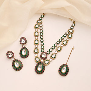 Aarunya Emerald Kundan Bridal Necklace Set